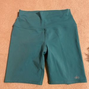 Alo biker shorts